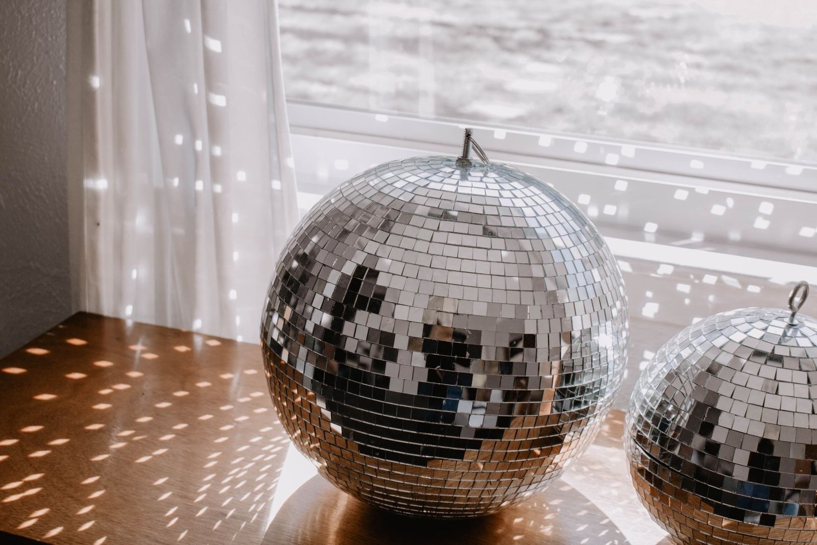Odmienne Stany Kinetyczne – Retro Disco