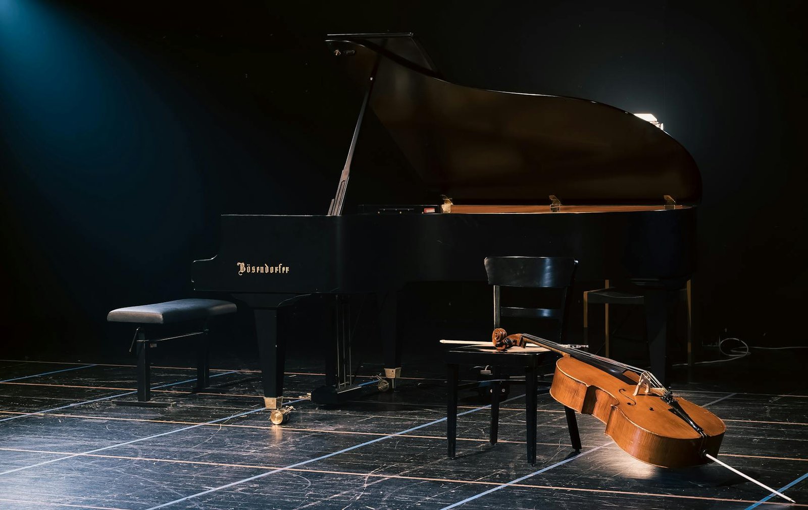 Gwiazdy Światowych Estrad – Stephen Hough – Zakończenie sezonu – koncert Filharmonii Poznańskiej