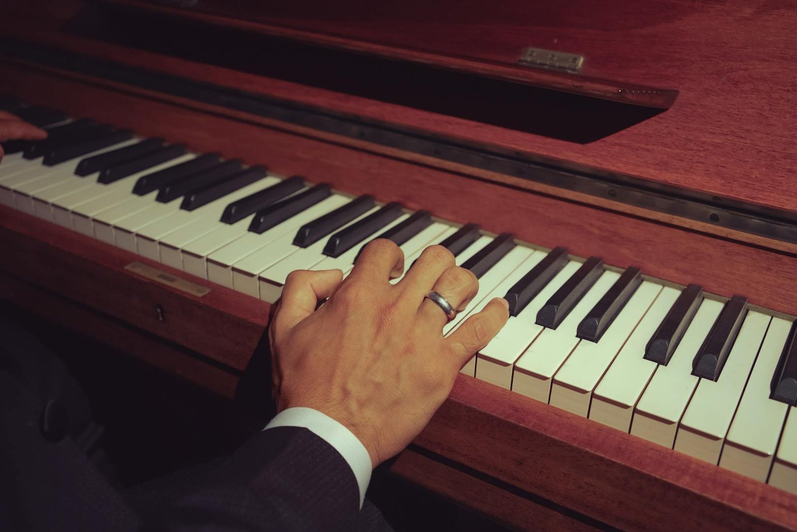 Chopin i…” – recital fortepianowy Mateusza Dubiela