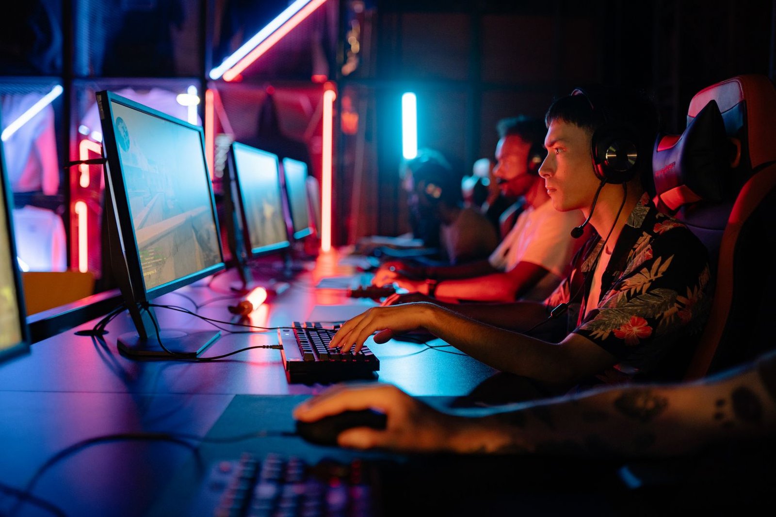 SG – Summoner Skirmish – Sierpień