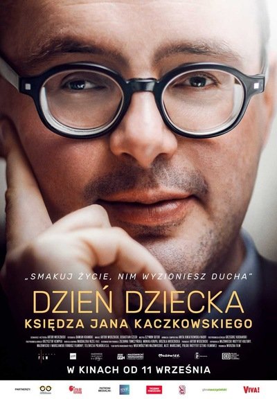 Filmowy Klub Seniora: DZIEŃ DZIECKA KSIĘDZA JANA KACZKOWSKIEGO
